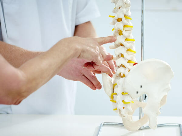Hm-Why-Chiropractic